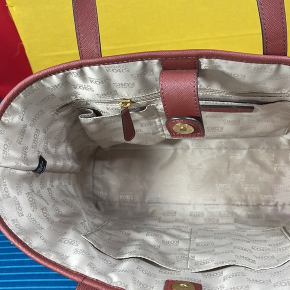 Authentic Micro Studded - Michael Kors Leather Jet Tote - Picture 5 of 13